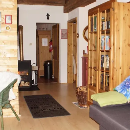 Am Wallnerhof In Tatil Evi Flattach