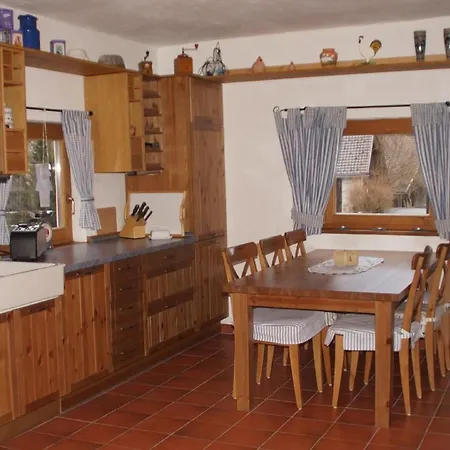 Am Wallnerhof In Tatil Evi Flattach